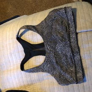 Lululemon Invigorate Bra
